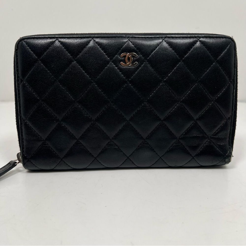 CHANEL Classic Zip Around Wallet Black Quilted lamb skin